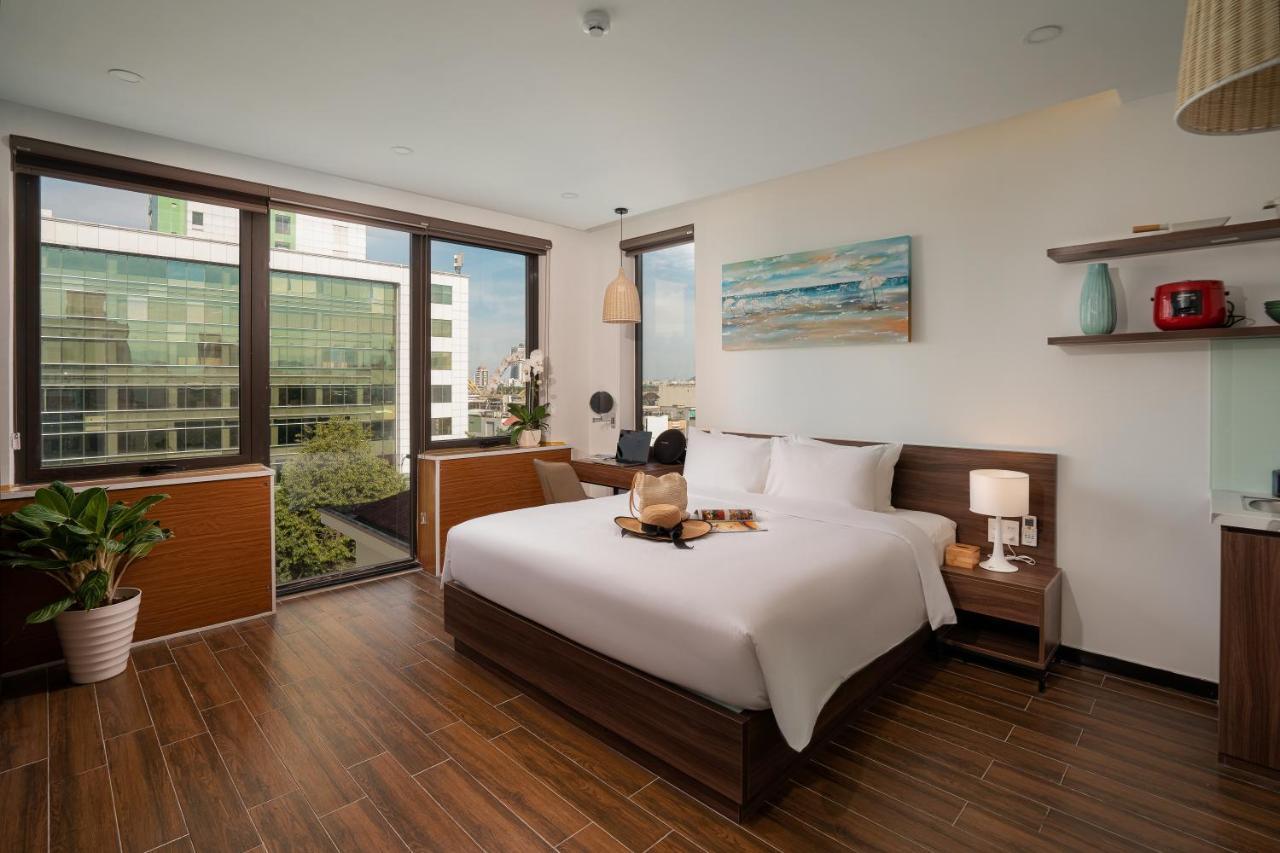 Dragon View Riverfront Hotel ダナン市 エクステリア 写真