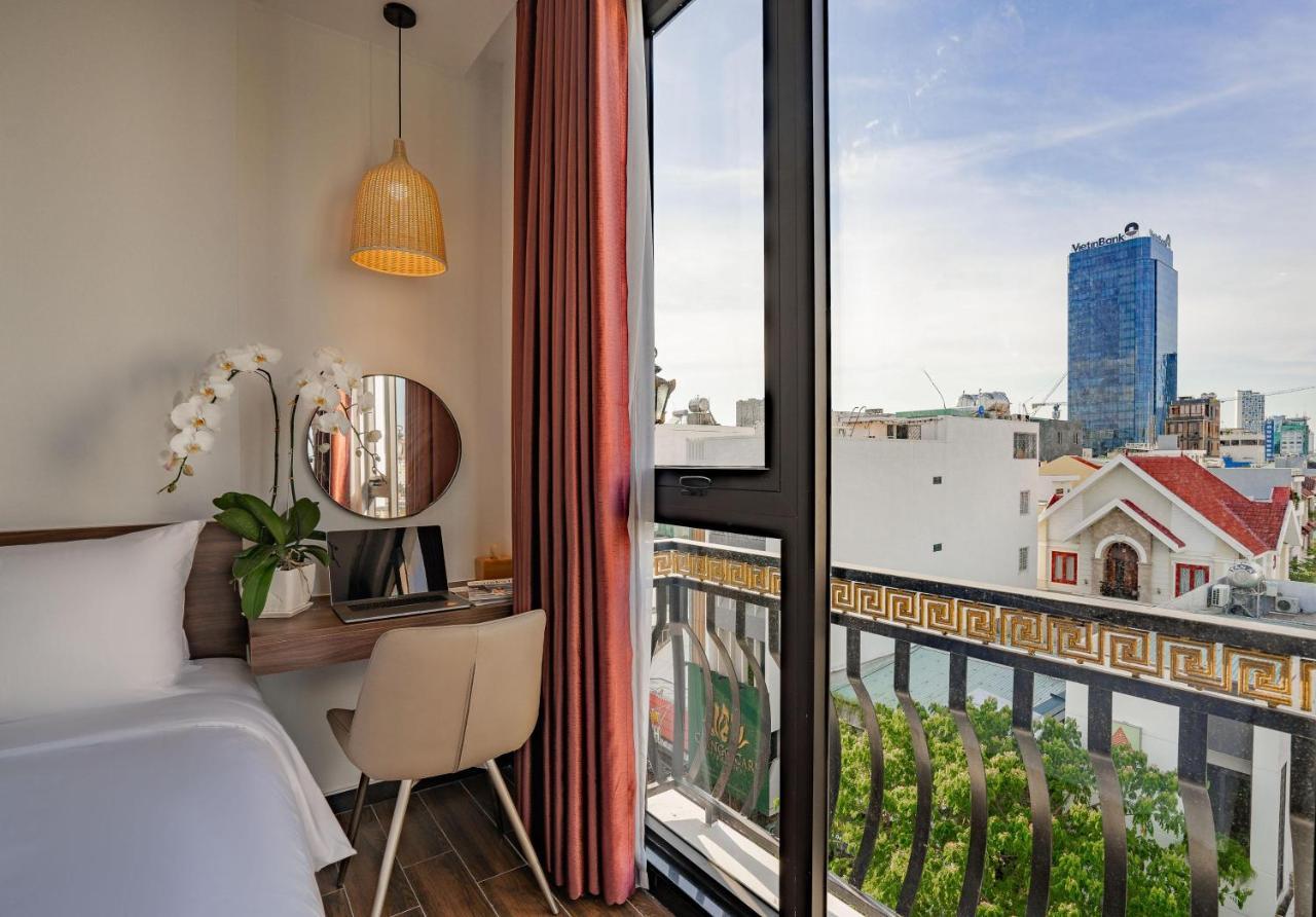 Dragon View Riverfront Hotel ダナン市 エクステリア 写真